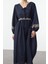 Moda Stil Regular V Yaka Midi Boy Belden Açılan Nakışlı Dokuma Elbise 4