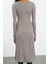 Moda Stil Regular V Yaka Midi Boy Triko Etek Ucu Fırfırlı Elbise 5