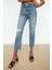 Kadın Moda Şık Kot Pantolon Boru Paça Regular Boy Denim Mavi Yırtık Detaylı Yüksek Bel Jeans 1
