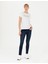 Kadın Beyaz Comfort Fit Tişört 50269796-VR013 4