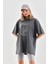 Taş Desenli Oversize T-Shirt Füme 1