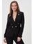 Yakası Düğmeli Blazer 2