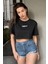 Kadın Siyah Bisiklet Yaka Baskılı Oversize Crop T-Shirt 4
