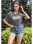 Kadın Antrasit Bisiklet Yaka Baskılı Oversize Crop T-Shirt 4