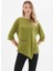 Yuvarlak Yaka Düz Yeşil Kadın Bluz 24KSL8959 1