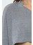 Kadın Moda Şık Üst Giyim Super Crop V Yaka Düşük Kol Relaxed Kalıp Örme Kol Triko Görünümlü Bluz 4