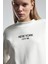 Kadın Beyaz Sweatshirt 3