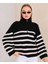 Çizgili Fermuarlı Triko Boğazlı Kazak 1