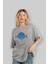Nevada Ön Baskılı Gri Oversize T-Shirt Unisex Erkek Kadın Bisiklet Yaka 4