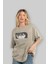 Wen-Li Yang 1 Anime Ön Baskılı Bej Oversize T-Shirt Erkek Kadın 3
