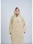 Açık kahverengi, unisex, oversize, giyilebilir kapşonlu battaniye, konfor ve şıklık sunar 3
