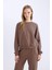 Regular Fit 2'li Takım Kalın Bisiklet Yaka Sweatshirt Esnek Belli Jogger Eşofman Altı D8022AXNS 4