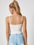 U Yaka Beyaz Renk Desensiz Askılı Omzu Açık Fitilli Likralı Fit Crop Top Bluz 2