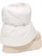 Beyaz Kadın Bot 1158275 4