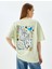 Bugs Bunny Lisanslı Arkası Baskılı Pamuklu T-Shirt 4