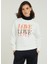 Kadın Love Baskılı Sweatshirt KT01899 5