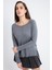 Kadın Gri Kayık Yaka Yanları Yırtmaçlı Triko Kazak 4