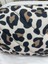 Leopar Desenli Fermuarlı Makyaj Çantası - 20*12 cm 3