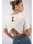 Sırt Dekolte Nakış Detaylı Tshirt Beyaz 5