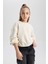 Kız Çocuk Ekru Regular Fit Düz Kesim Bisiklet Yaka Basic Düz Pamuklu Sweatshirt B7788A8NS 4