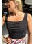 EXP24 Drape Sırt Fermuar Bluz Askılı 1