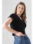 Kolları ve Eteği Büzgü Dikiş Detaylı T-Shirt 21810 Siyah 1