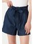 Kadın Mavi Kemerli Mini Denim Şort 5