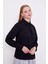 Siyah Yaka Taş Detaylı Bluz 3