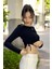 Yanlardan Büzgü Detaylı Uzun Kollu Fitilli Crop Top Bluz 4