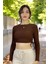 Yanlardan Büzgü Detaylı Uzun Kollu Fitilli Crop Top Bluz 5