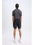 DeFactoFit Slim Fit Dar Kesim Sporcu Dokuma Şort Z2147AZ25SP 5