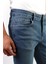 - Mavi Taşlamalı Slim Fit Likralı Jean Erkek Kot Pantolon Mavi 4