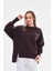 Kalp Detaylı Acı Kahve Sweatshirt 2