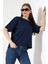 Pamuklu Bisiklet Yaka Basic Regular Size Yanları Yırtmaçlı Kadın T-Shirt 21929 Lacivert 3