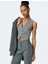 V Yaka Viskon Karışımlı Cepli Slim Fit Ekose Kolsuz Crop Yelek 1