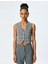 V Yaka Viskon Karışımlı Cepli Slim Fit Ekose Kolsuz Crop Yelek 3