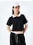 Polo Yaka Renk Bloklu Crop Kısa Kollu Tişört 3