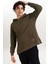Çıt Çıt Detaylı Kapüşonlu Erkek Sweatshirt 4