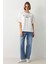Ekru Pamuklu Baskı Detaylı Bisiklet Yaka T-Shirt 4