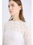 Fitted Dar Kesim Bisiklet Yaka Dantel Uzun Kollu Beyaz Bluz E4930AX25SP 3