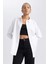 Kadın Beyaz Oversize Fit Geniş Kesim Gömlek Yaka Basic Düz Poplin Uzun Kollu Tunik B0659AXNS 3
