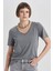Regular Fit V Yaka Kısa Kollu Tişört K5057AZ24SP 1