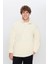 Relax Fit Rahat Kesim Yarım Fermuarlı Kanguru Cepli Ekru Dik Yaka Peluş Sweatshirt 2