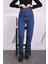 Koyu Mavi Yüksek Bel Mom Jeans Pantolon 4