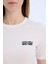 Slim Fit Dar Kesim Bisiklet Yaka Baskılı Fitilli Kaşkorse Kısa Kollu Tişört E5068AX25SP 5