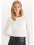 Slim Fit Dar Kesim Bisiklet Yaka Simli Kumaş Uzun Kollu Tişört D5114AX24AU 1