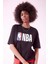 Fit NBA Wordmark Boxy Fit Yuvarlak Yaka Kısa Kollu Tişört Z9313AZ24SP 1
