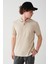 Erkek Bej Kıvrılmaz Yaka Cepli 2 Düğmeli Polo Yaka T-Shirt E001031 3