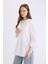Relax Fit Kapüşonlu Basic Düz Poplin Uzun Kollu Beyaz Gömlek Tunik E1262AX25SP 3