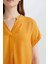 Regular Fit Apaş Yaka Basic Düz Kısa Kollu Bluz E6288AX25SP 4